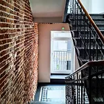Апартаменты Cozy With Ac For Couples - Old Town