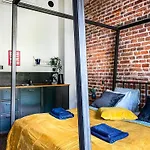 Апартаменты Cozy With Ac For Couples - Old Town Краков