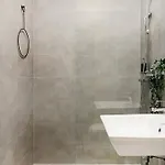 Апартаменты Cozy With Ac For Couples - Old Town Краков