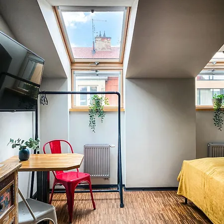 Apartment Cozy With Ac For Couples - Old Town