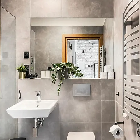 Cozy With Ac For Couples - Old Town Lejlighed Kraków