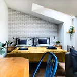 公寓 Cozy With Ac For Couples - Old Town 克拉科夫