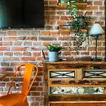 Cozy With Ac For Couples - Old Town