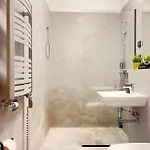 公寓 Cozy With Ac For Couples - Old Town
