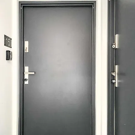 Cozy With Ac For Couples - Old Town Appartement