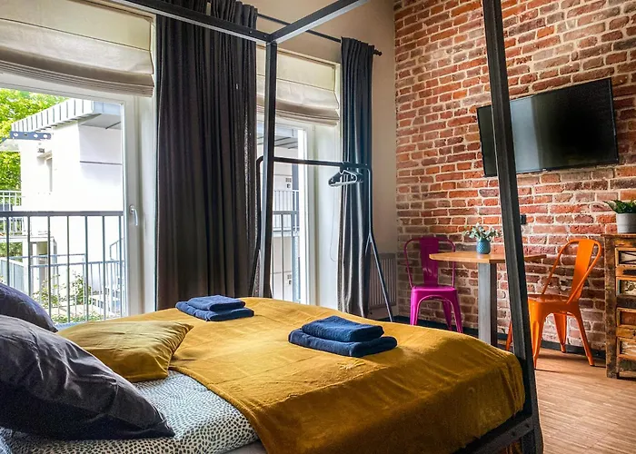 Cozy With Ac For Couples - Old Town *