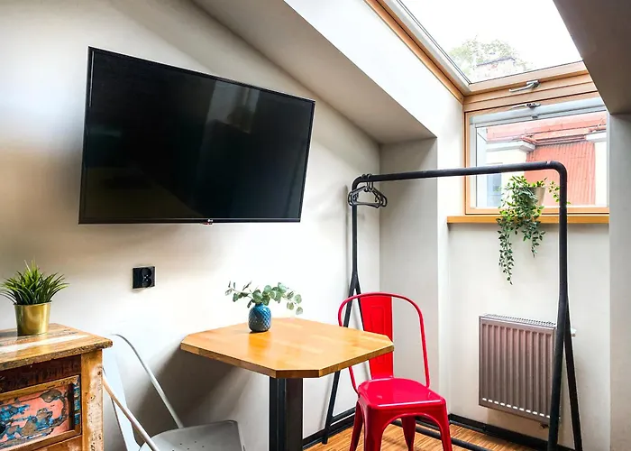 Cozy With Ac For Couples - Old Town *