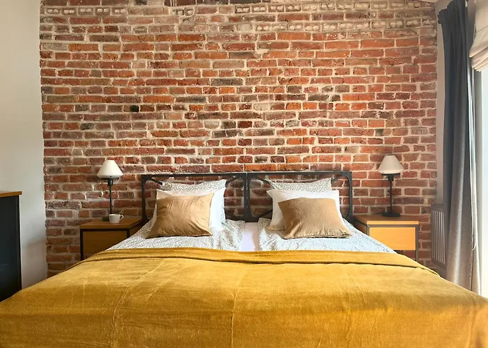 Cozy With Ac For Couples - Old Town *