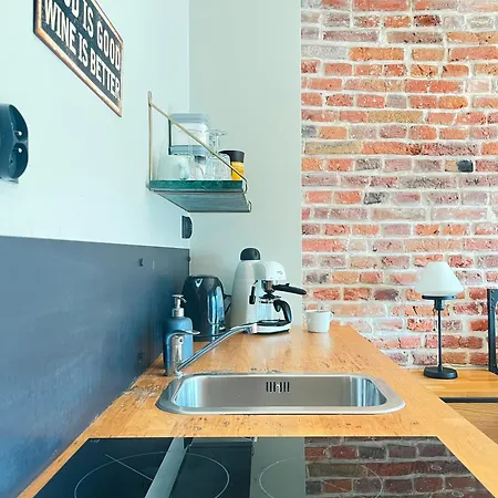 Apartman Cozy With Ac For Couples - Old Town Krakkó